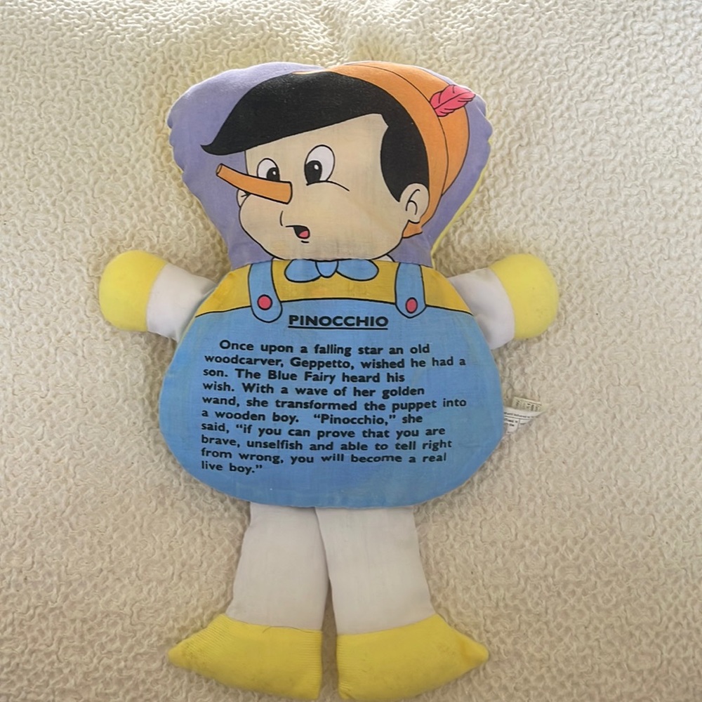 💜Vintage PINOCCHIO Material Book.